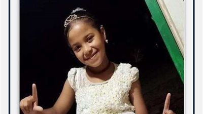 مقتل طفلة بسبب مشاهدتها علاقة مشينة