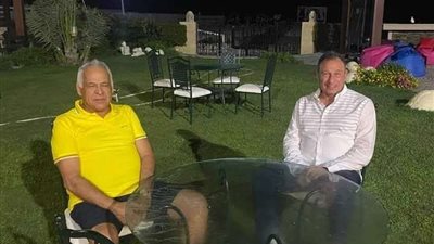 فرج عامر يكشف كواليس انضمام حسام حسن للأهلي بدلا من الزمالك