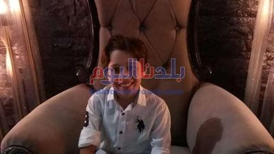 بالفيديو.. خطف طفل وسحل أمه أمام أحد المحلات في المحلة
