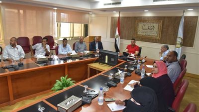 سكرتير عام مطروح: مزيد من الدعم لضحايا الألغام للتخفيف من معاناتهم وتحسين معيشتهم