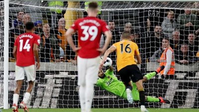 الدوري الأوروبي.. مانشستر يونايتد يتعادل مع الكمار وروما يعود بنقطة من النمسا