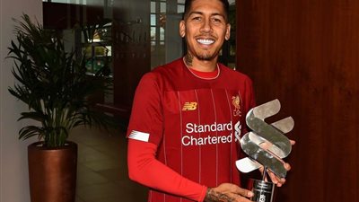 رسميًا.. فيرمينو لاعب الشهر في ليفربول