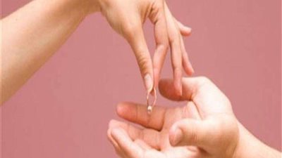 إلهام شاهين: الميديا أحد أهم أسباب انتشار الطلاق