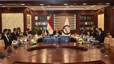 النائب العام يعقد جلسة مناقشة مع أعضاء المكتب التنفيذي في التحول الرقمي