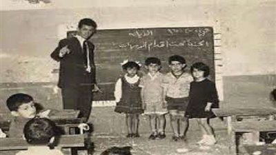 من البدلة والطربوش لـ