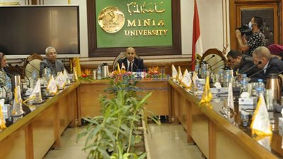 بالصور | مجلس جامعة المنيا يعلن قرارات جديدة (تفاصيل)