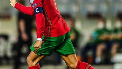 تعرف على القميص الذي سيرتديه رونالدو مع مانشستر يونايتد