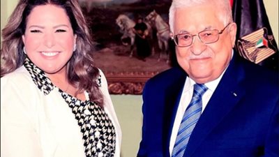 صابرين تحصل على وسام الثقافة الفلسطيني