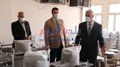 رئيس جامعة المنوفية يتفقد تجهيزات معامل الذكاء الاصطناعي