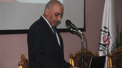 مدير الأكاديمية المهنية للمعلمين يوضح الرؤية المستقبلية للأكاديمية