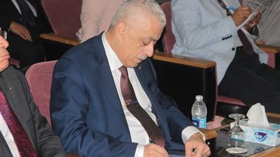 طارق شوقي: الوزارة تأخرت في إنقاذ المنظومة التعليمية المصرية