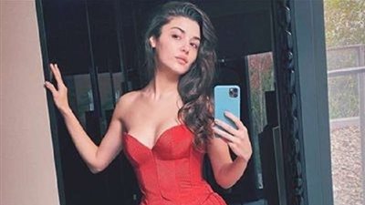 هاندا أرتشيل تخطف قلوب متابعيها من عطلتها الصيفية