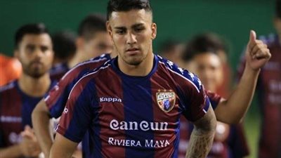 ماركا الإسبانية تُعلن وفاة لاعب الأرجنتين بعد سقوطه من الطابق السادس