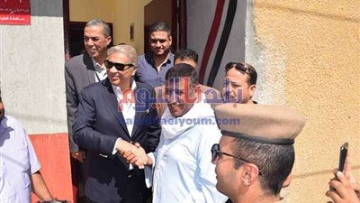 محافظ المنيا يسلم 180 منزلاً بعد إعادة تأهيلها بـ6 قرى بسمالوط
