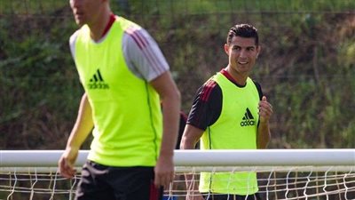 شاهد.. الظهور الأول لـ رونالدو في تدريبات مانشستر يونايتد