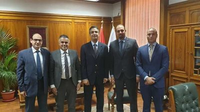 بنك ناصر الاجتماعي يبحث سبل التعاون مع مؤسسة شباب القادة