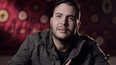 41 يا أهلي .. أمير عيد يُحيي حفل تسليم درع الدوري