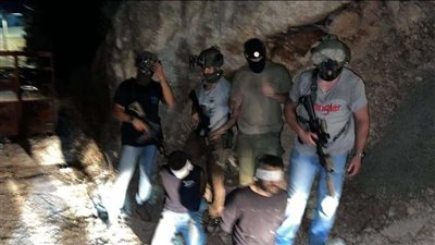 إسرائيل تعتقل اثنين من الأسرى الهاربين من سجن جلبوع.. صور