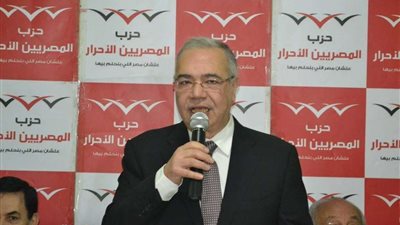 عصام خليل: رسائل الرئيس تضع الجميع أمام المسئولية