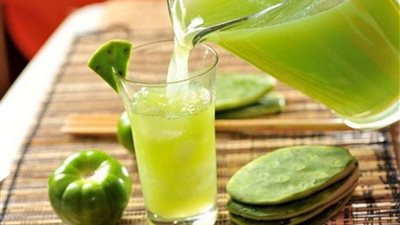 كوب عصير يتسبب في سرقة سيارة شركة سياحة بالقاهرة