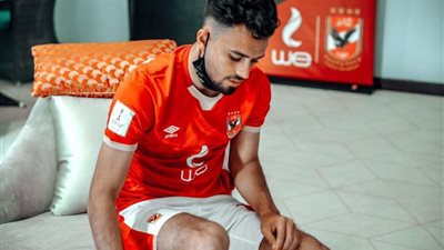 الأهلي يحسم ملف تجديد عقد صلاح محسن