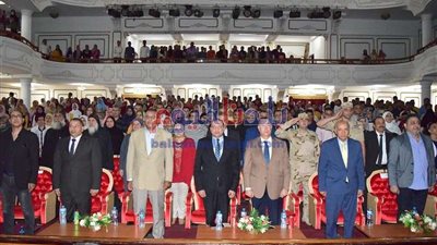 رئيس جامعة بني سويف: مسرحية 