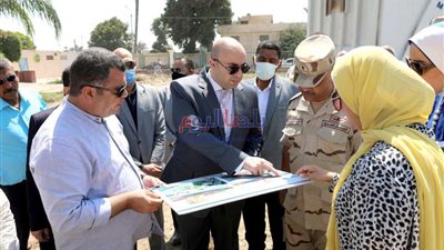 تمهيداً لنقل النصب التذكاري إليها.. محافظ بني سويف يتفقد أعمال تطوير حديقة الشلال