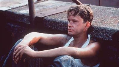 عارض غزو بلاده للعراق.. 10 معلومات عن تيم روبنز بطل 