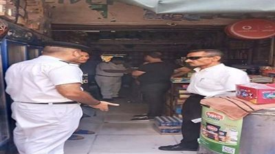 لهذا السبب.. تنفيذ 30 قرار غلق وتشميع لوحدات وقطع أراضٍ سكنية بالتجمع الأول (صور)