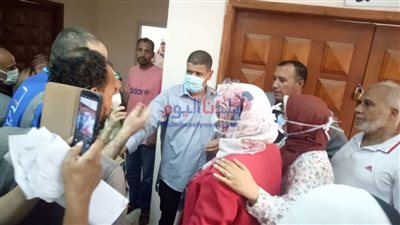 بدء تطعيم المواطنين بلقاح كورونا بمركز شباب أشمون في المنوفية