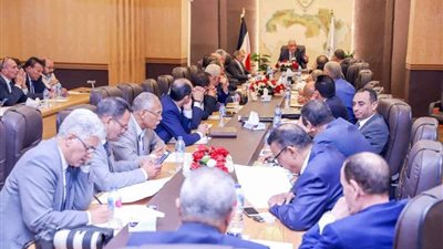 تفاصيل اجتماع 