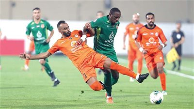 بث مباشر.. مباراة شباب الأهلي دبي والشارقة في الدوري الإماراتي