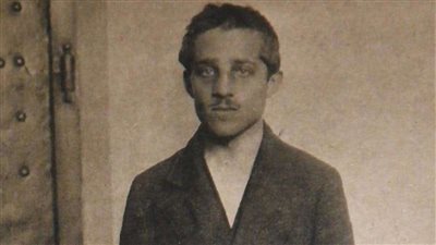 بسبب قصر قامته.. مراهق يتسبب في مقتل وإصابة أكثر من 36  مليون شخص