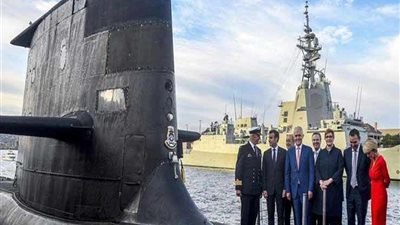 وزير الخارجية الفرنسي هناك أزمة فعلية بشأن الغواصات