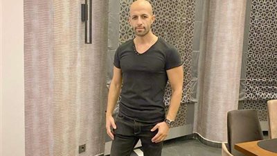 مصفف يكشف أبرز الأخطاء التي تضيع لون الصبغة ويقدم نصائح لحماية لون الشعر