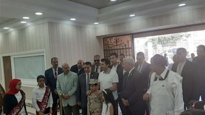 محافظ مطروح يستقبل وزير الشباب خلال زيارته لافتتاح بعض المنشآت الرياضية