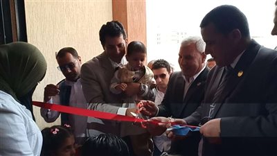 وزير الشباب ومحافظ مطروح يفتتحان مركز شباب 
