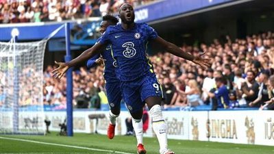 الدوري الإنجليزي.. لوكاكو يقود تشكيل تشيلسي أمام توتنهام