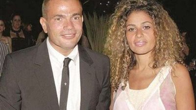 بالعلم والقلب.. زوجة عمرو دياب تدعم المظاهرات اللبنانية