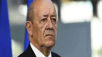 فرنسا تستدعي سفيريها في أستراليا والولايات المتحدة