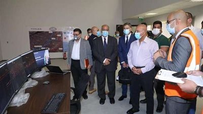 بالصور | وزير النقل ووفد البنك الدولي يتفقدان معدلات تنفيذ برج التحكم المركزي CTC