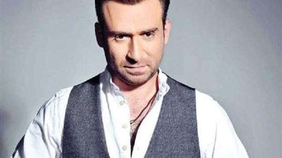 غدًا.. نضال الشافعي يخضع لعملية جراحية جديدة