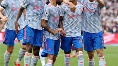 بعد  تحطيم رقم قياسي جديد.. رونالدو يغازل جماهير مانشستر يونايتد