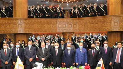 المندوبون المساعدون الجدد يؤدون اليمين القانونية بديوان وزارة العدل