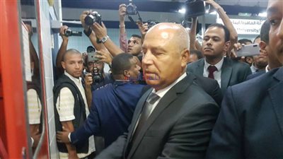 بالصور.. كامل الوزير يتفقد كابينة إطفاء محطة هليوبوليس