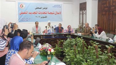 الأجور وإقرار قوانين المهنة ووقف حالات التعدي.. ملفات تنتظر مجلس نقابة الأطباء