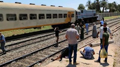 خروج قطار عن القضبان بـ