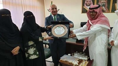 اتحاد المصريين بالخارج يكرم دار الرعاية الاجتماعية بالرياض