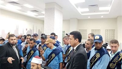 في إطار التواصل مع كافة المؤسسات.. مركز الأزهر يستقبل وفداً من طلاب الجامعة