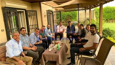 ننشر صور اجتماع محمود الخطيب ووزير الرياضة